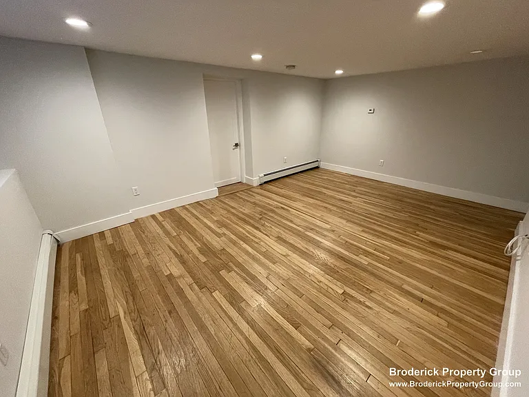 35 South St #B4 — Photo 2