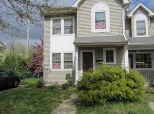 288 Grand St, Westbury, NY 11590