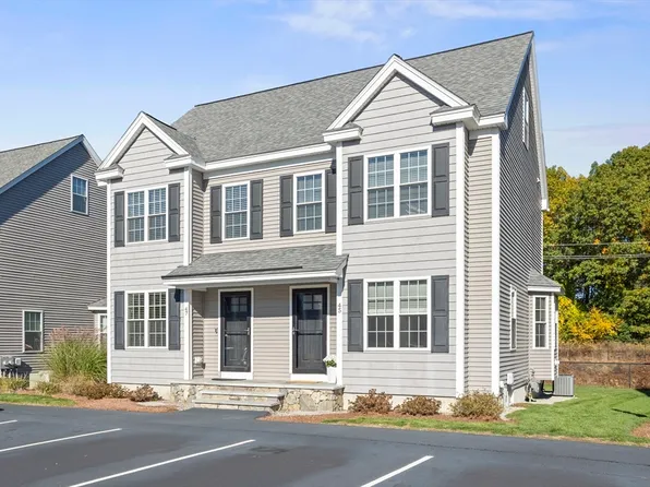 45 Riley Rd #45, Tyngsboro, MA 01879