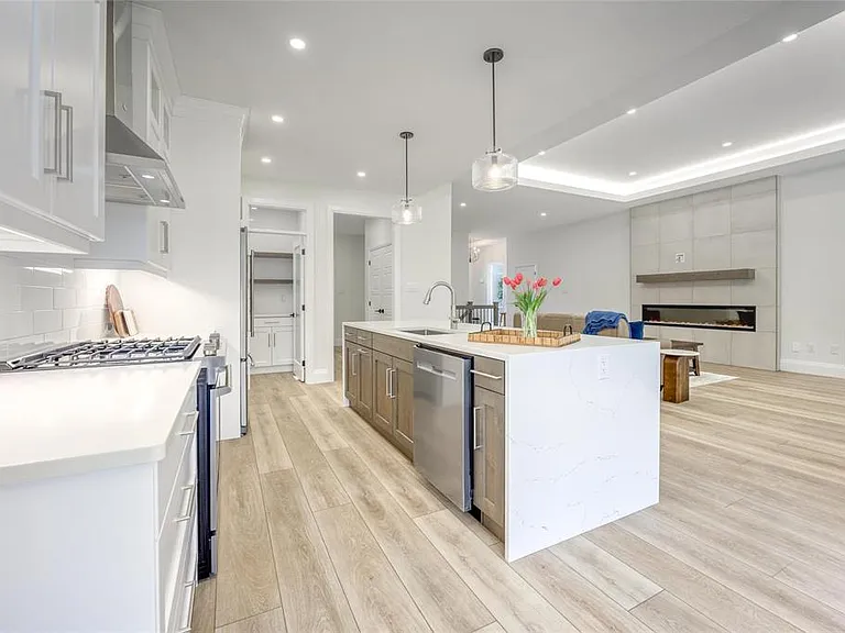184 Sandpiper Dr — Photo 12