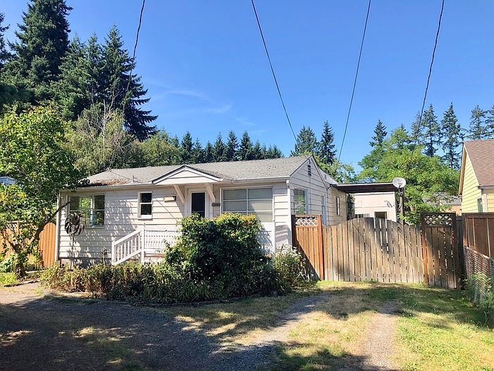 2nd image of 1732 NE 148th St