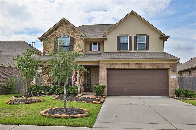 1st image of 18303 Russett Green Dr #0