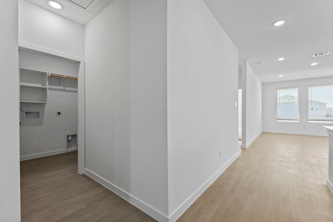 next background image