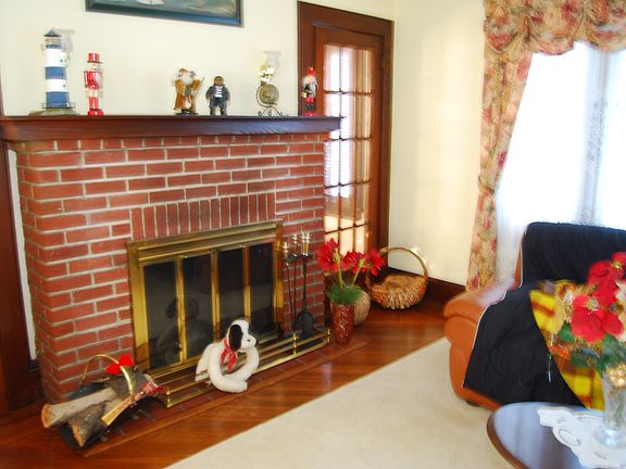 2nd image of 102 Whittingham Pl