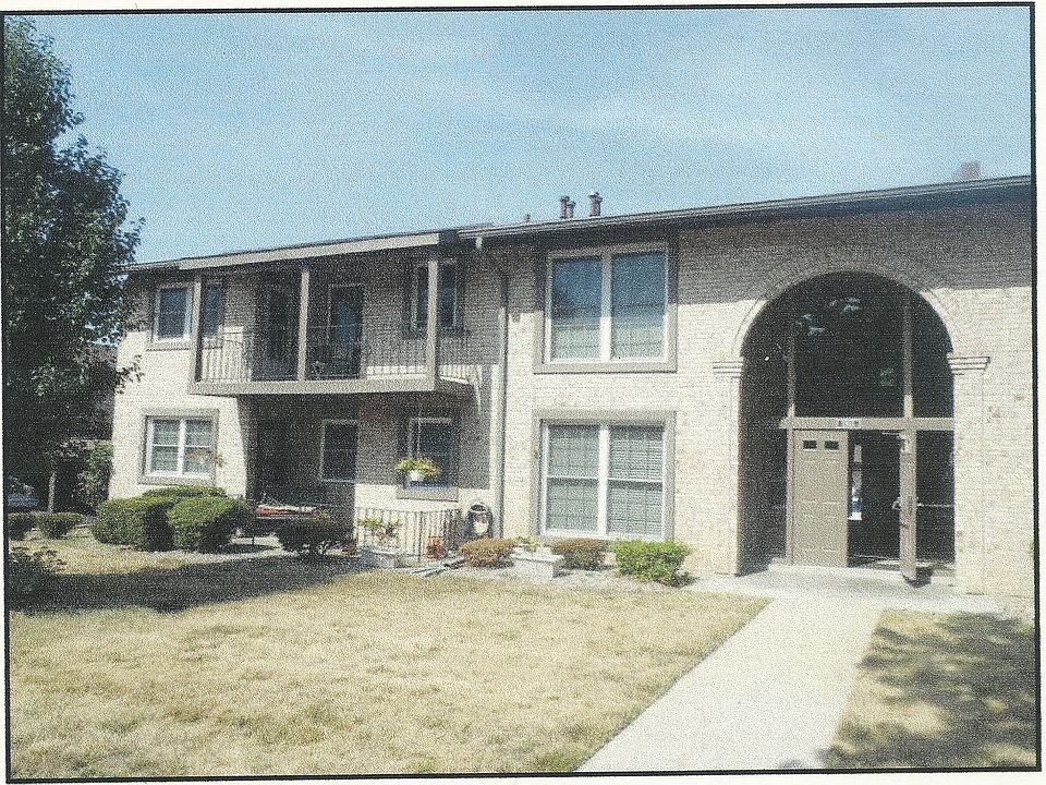1st image of 2065 Carefree Ln APT E