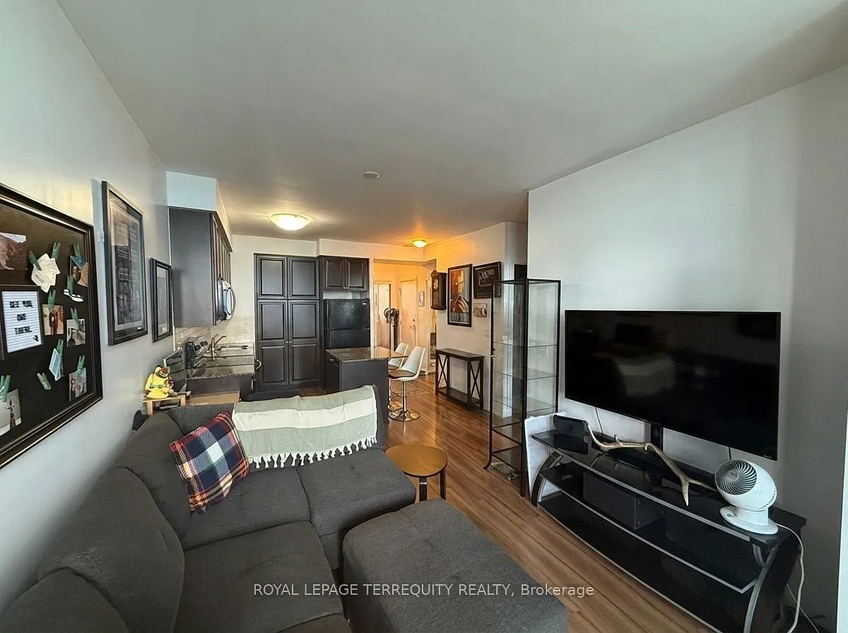 2 bed, $2,300 — Photo 3