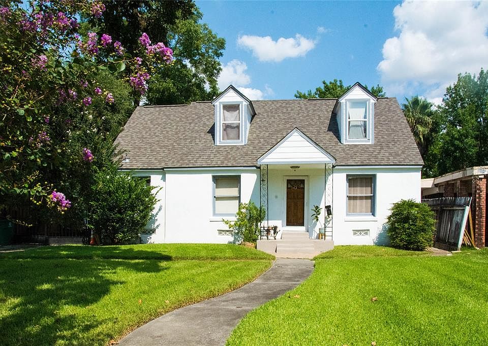 1st image of 1837 Forest Hill Blvd