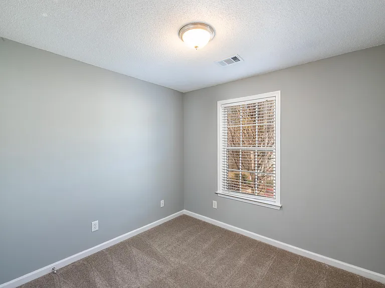 4645 Valais Ct #40 — Photo 18