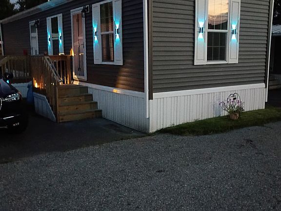 2nd image of 441 Main Street #803