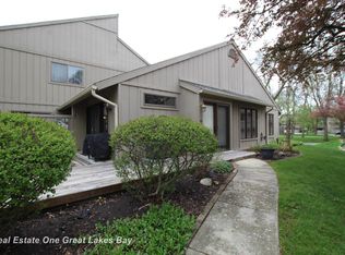 2338 Bay Woods Ct, Bay City, MI