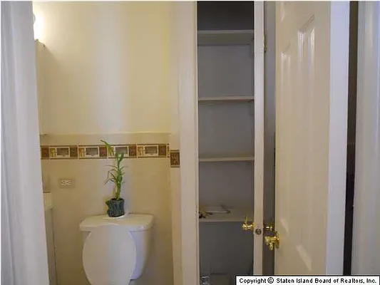 Sold by Robert DeFalco Realty | media 28