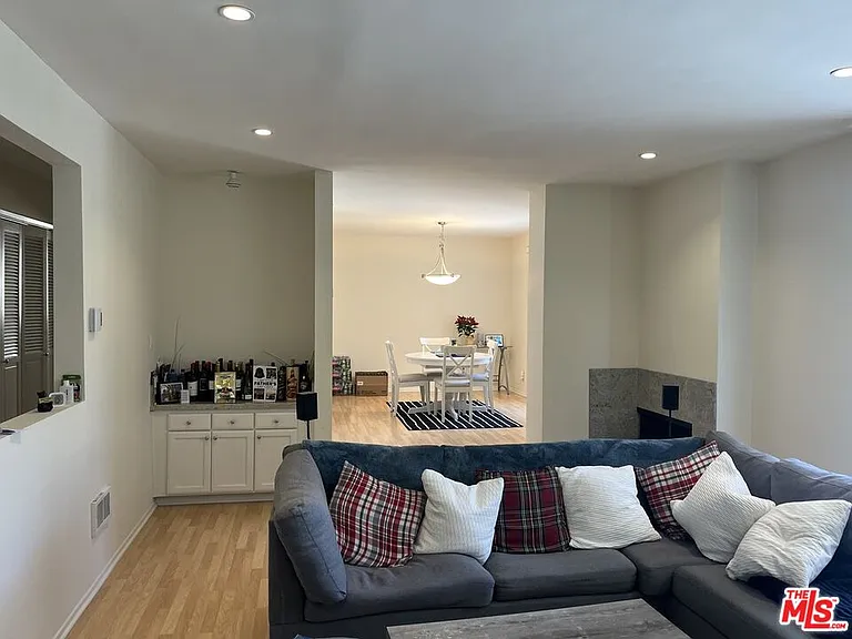 11937 Darlington Ave #1 — Photo 15