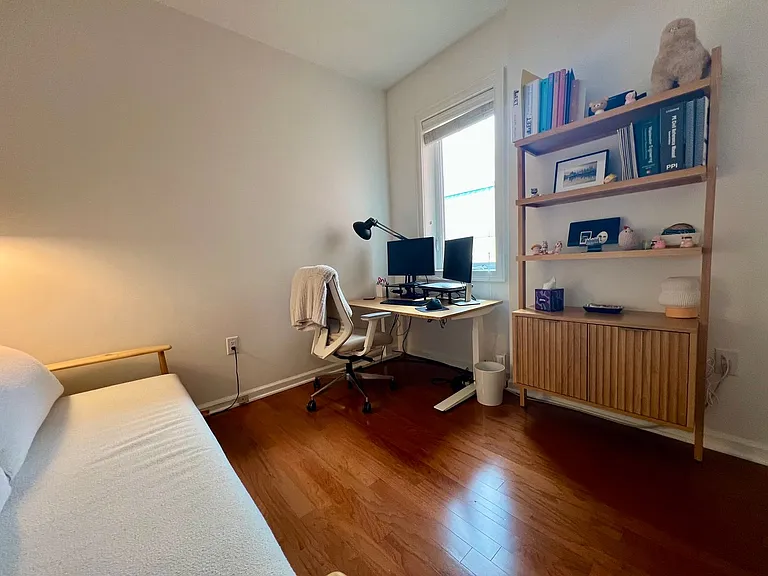 136 N Bread St #422 — Photo 35