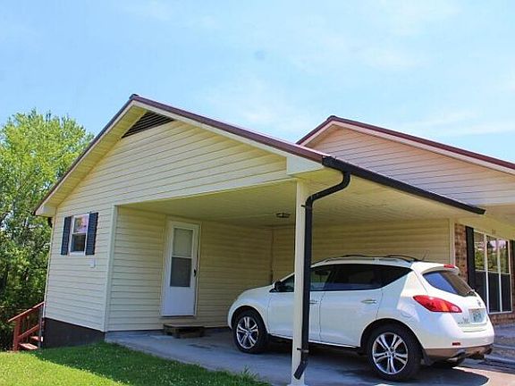2nd image of 121 Morningside Cir