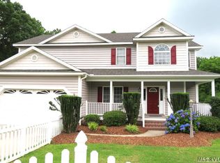 1111 E 7th St, Roanoke Rapids, NC 27870