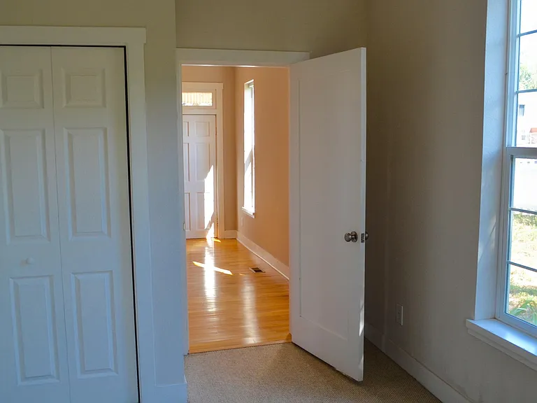 3849 S King St — Photo 20