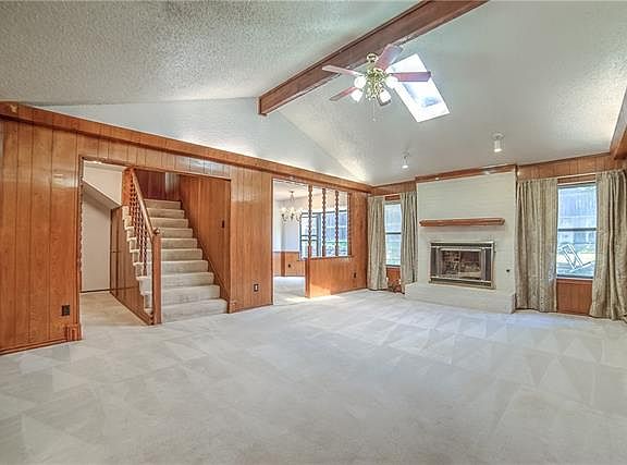3rd image of 200 Shufford Ct