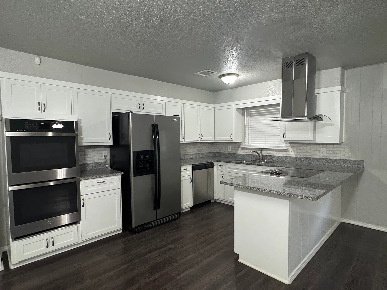 3 bed, 1236 sqft, $1,495 — Photo 4
