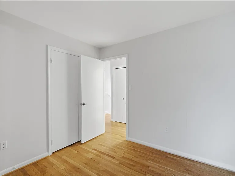 4120 Nutwood Way — Photo 24