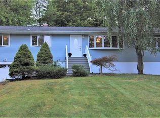 5 Billwood Dr, Monroe, NY 10950