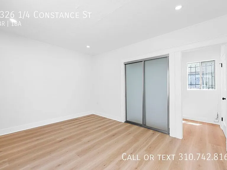 1326 1/4 Constance St — Photo 5