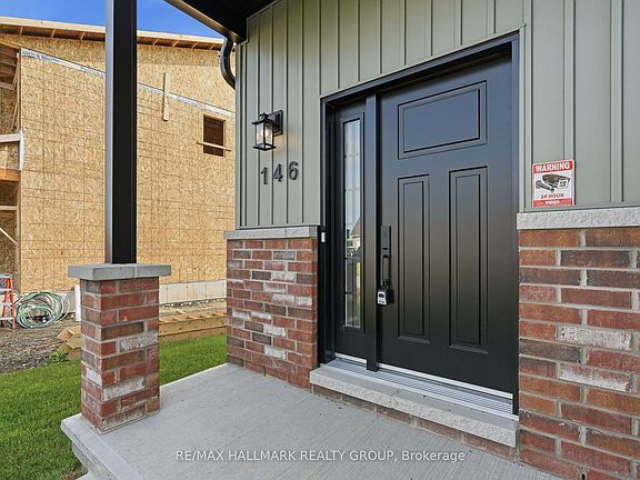 3rd image of 146 Elizabeth Dr