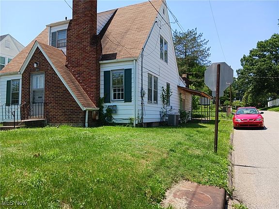2nd image of 2331 Liberty St