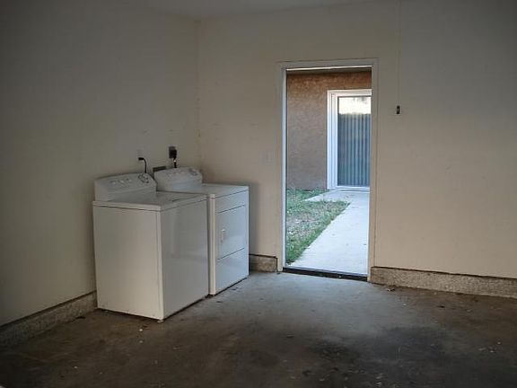 Garage Laundry