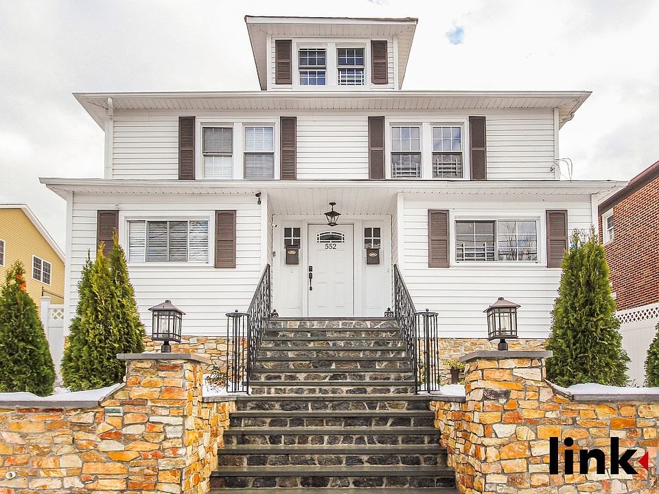 1st image of 552 Kimball Ave #2