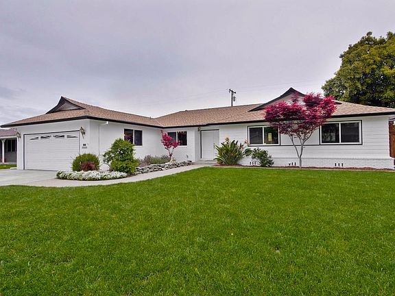 2nd image of 1353 Maryann Dr