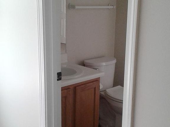 5th image of 7308 N Lane Ave
