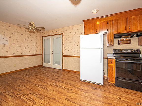 5th image of 4319 Red Cedar Ct