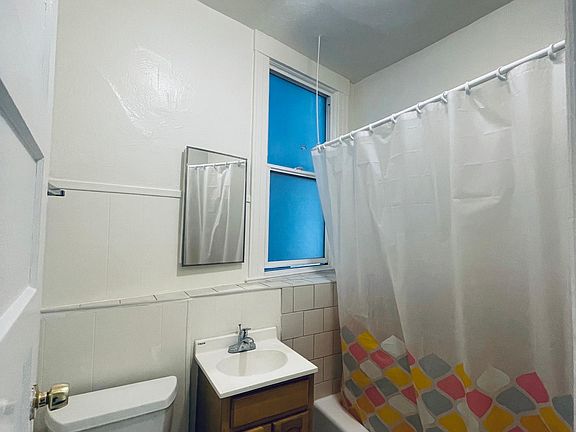 5th image of 873 Oak St #3