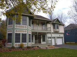 22 Meadowvale Rd, Plattsburgh, NY 12901