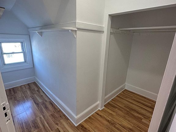 3rd image of 111 Rich Ave Floor 3