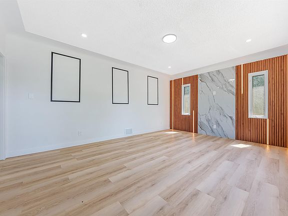 4th image of 11927 68th St NW