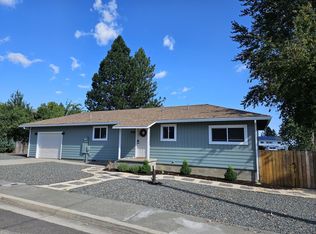 371 Center St, Etna, CA 96027