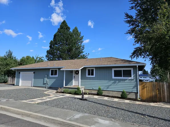 371 Center St, Etna, CA 96027