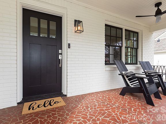 3rd image of 1919 Club Rd