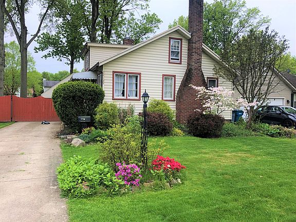 3rd image of 22439 Macbeth Ave #22439