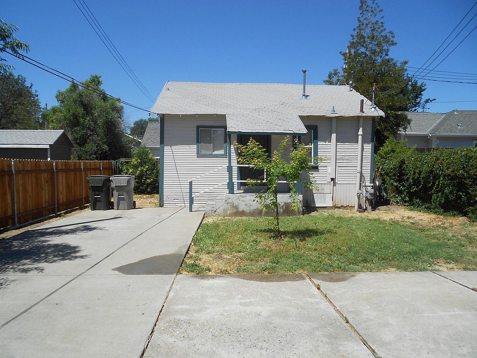 1st image of 2780.5 42nd St