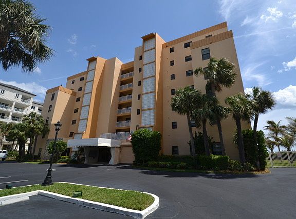 4th image of 3951 N Ocean Blvd APT 203