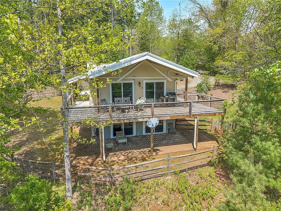 1st image of 607 Skyline Road