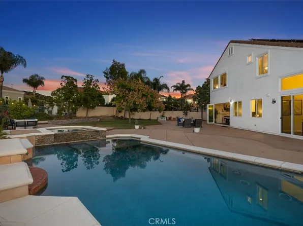 2 Via Bandada, Rancho Santa Margarita, CA 92688