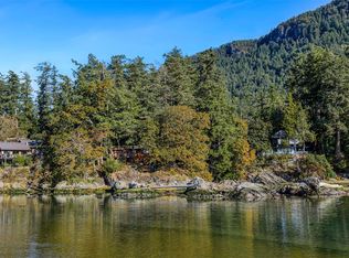 1200 Khenipsen Rd, North Cowichan, BC V9L5L3