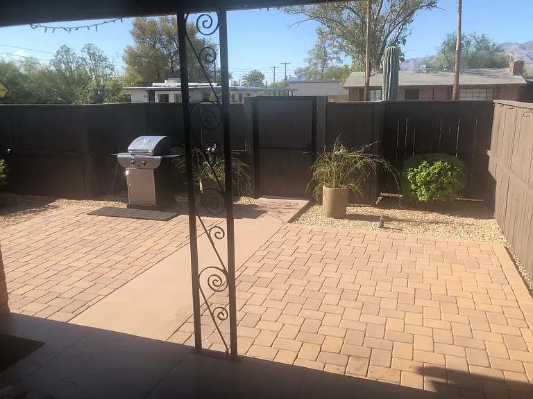 4034 E Alhambra Pl — Photo 14