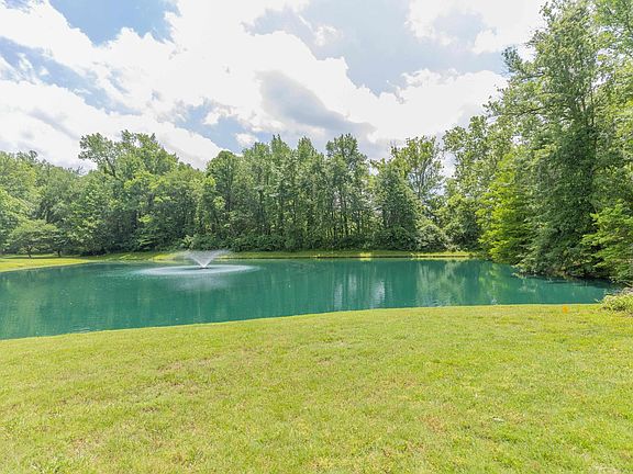 5th image of 1415 Timberlake Rd