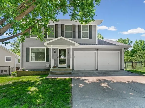 15801 E 2nd St S, Independence, MO 64050