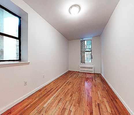 5th image of 107 W 113th St #1AA