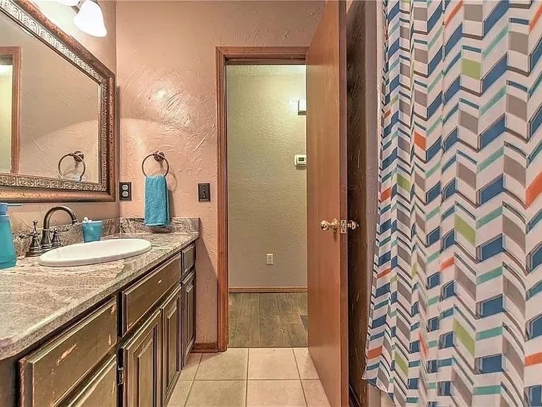 1800 Craig Blvd — Photo 30